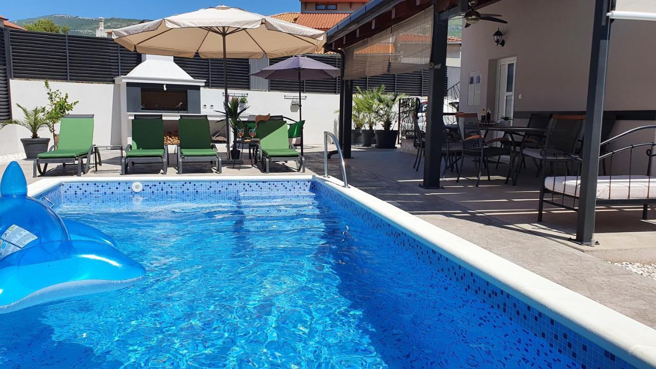 Villa Fides With Private Pool, Garden And Sea View Kaštel Novi Zewnętrze zdjęcie