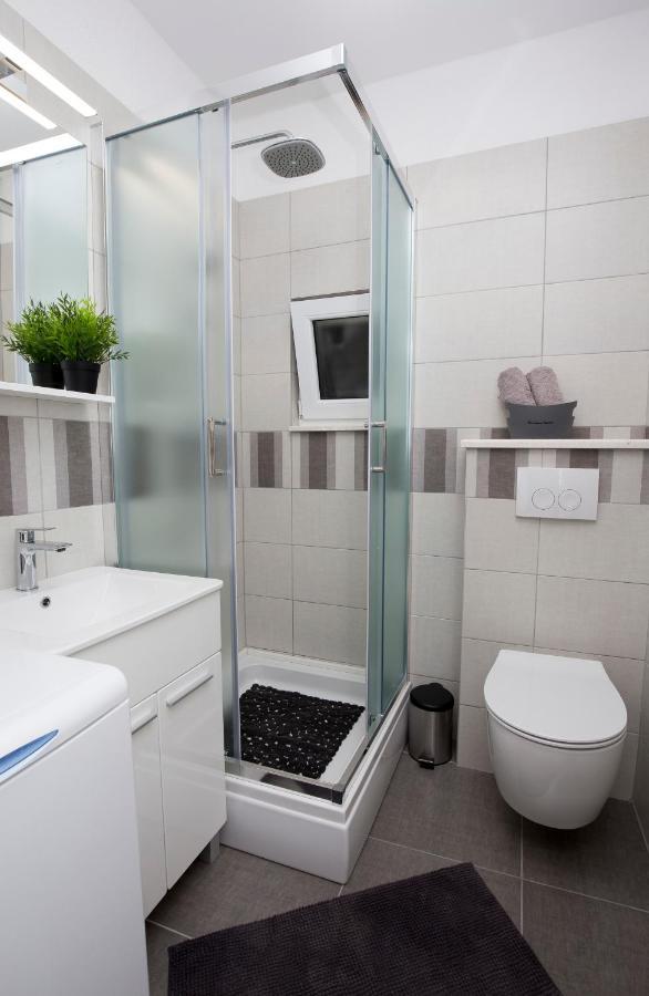 Villa Fides With Private Pool, Garden And Sea View Kaštel Novi Zewnętrze zdjęcie
